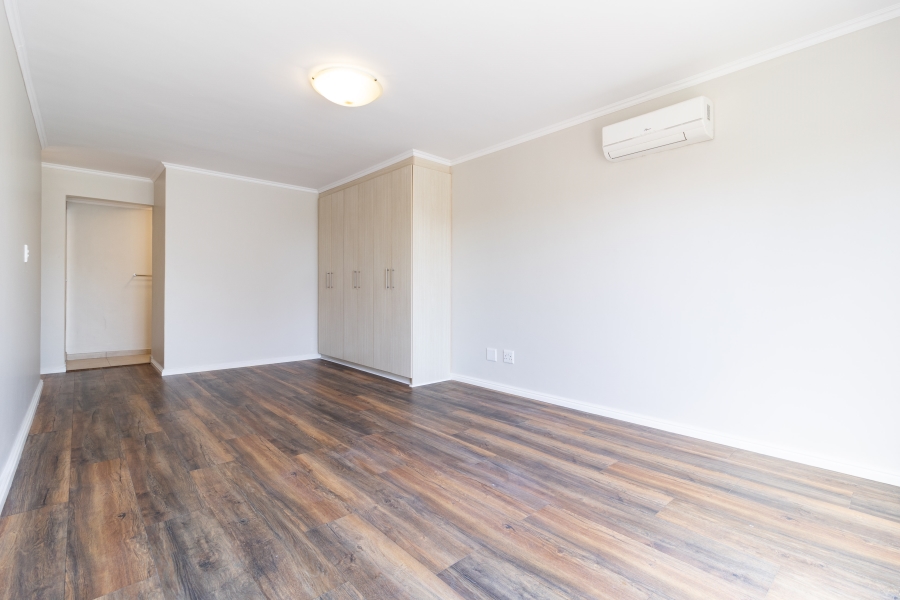 3 Bedroom Property for Sale in Camps Bay Western Cape